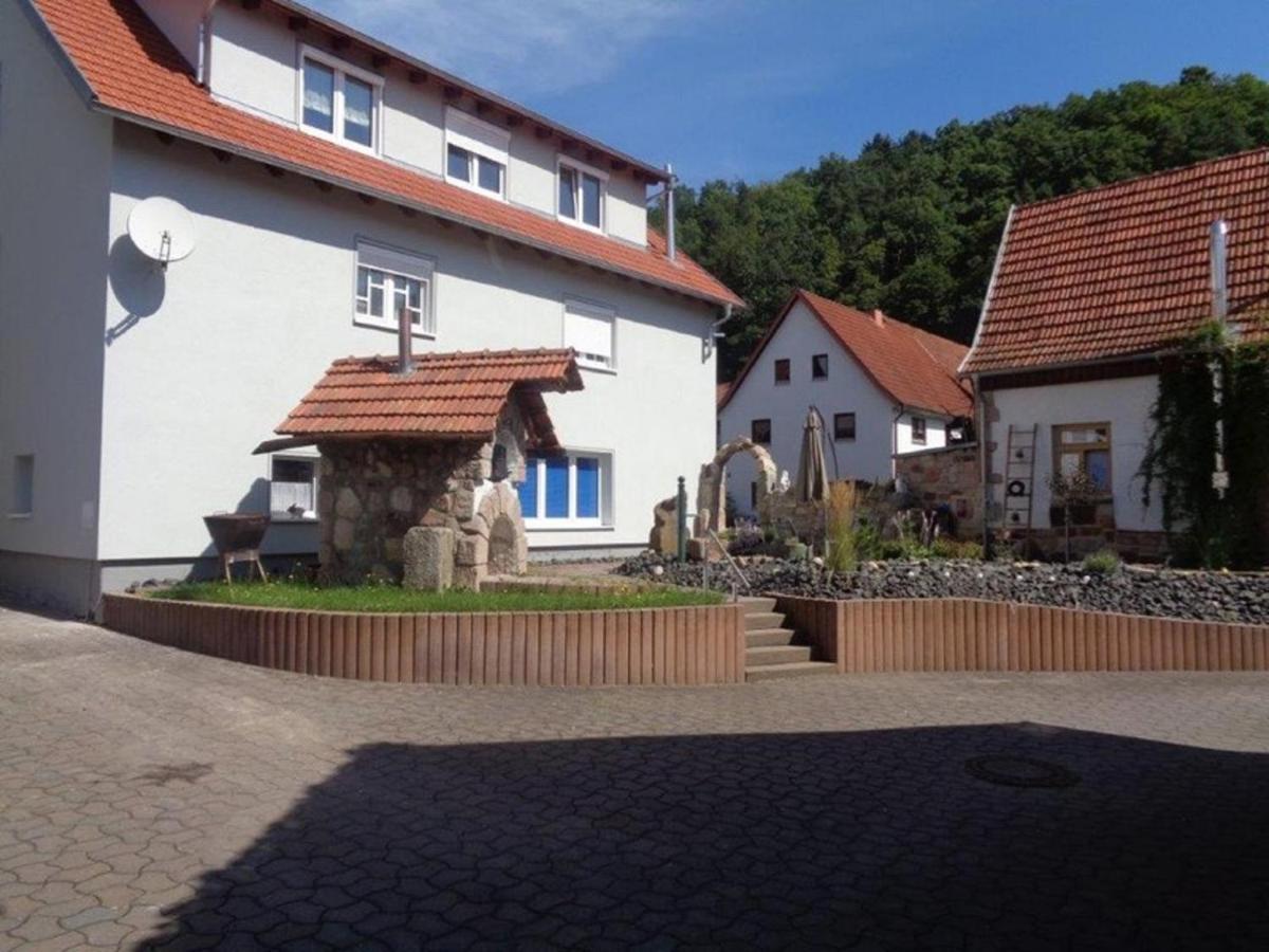Ferienhaus Zur Kleinen Kneipe Fladungen Exterior foto